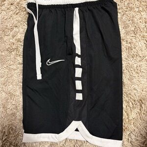 Nike Dri-Fit Elite basketball shorts in black w/white, size small, EUC
